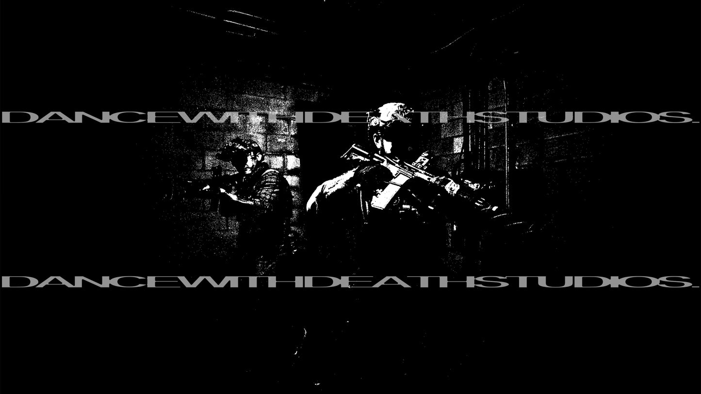 "DARK ROOM" 4K DESKTOP WALLPAPER